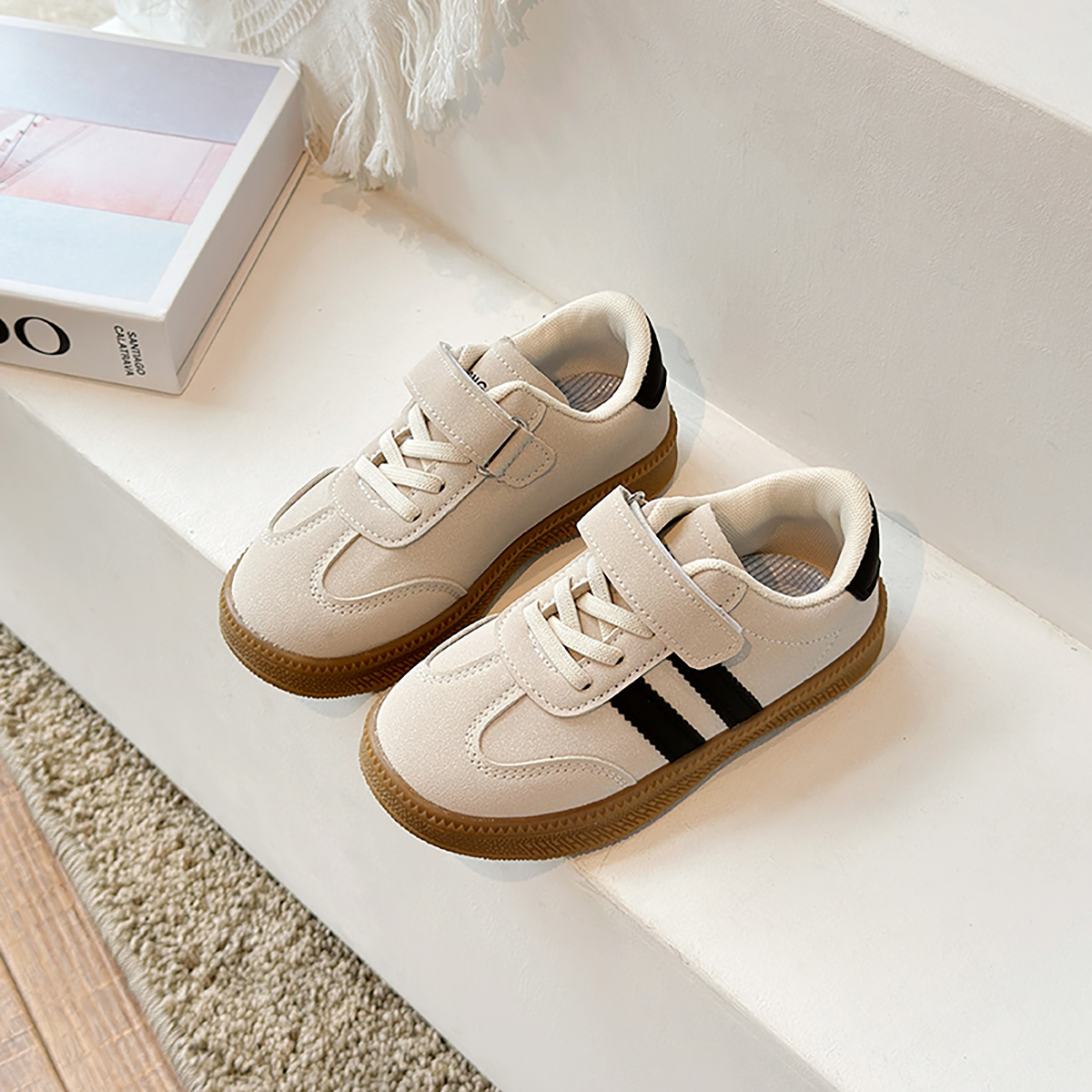 PU Leather Sneakers For Childr – обзор и цена Badminton Junior