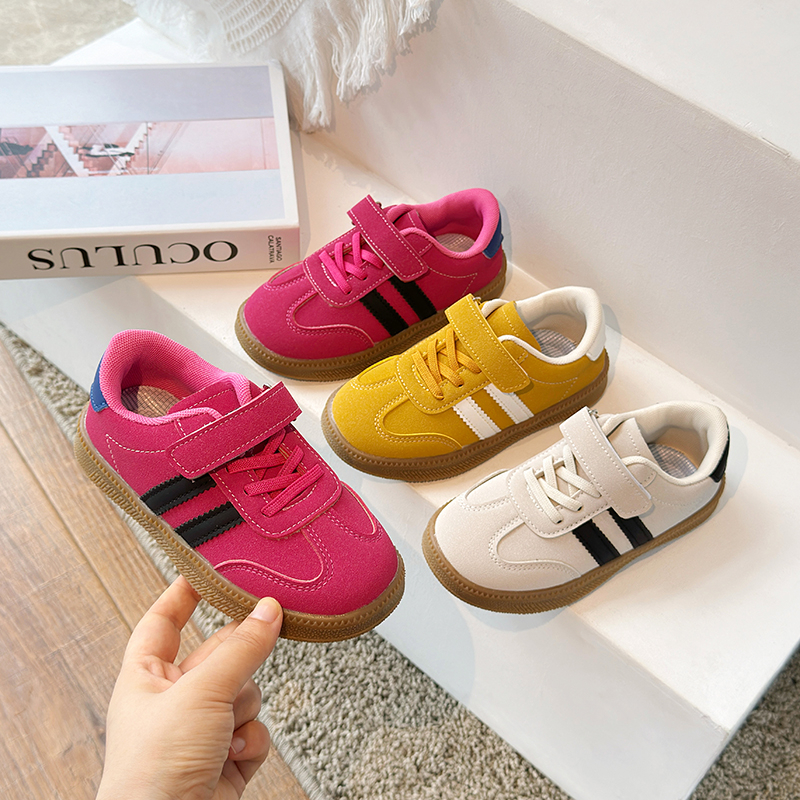 PU Leather Sneakers For Childr – обзор и цена Badminton Junior